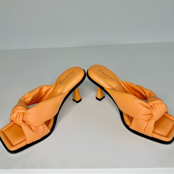 Circus Sam Edelman Orange Sim Square Toe Heel Sandal - Picture 2 of 10